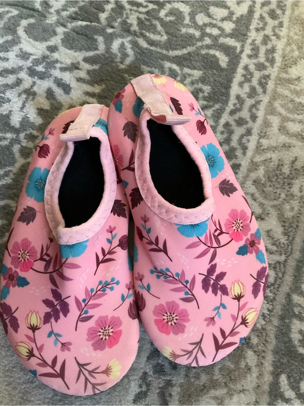 OshKosh B'gosh Glitter Sneakers Pink Floral Water Shoes Hobibear sandals 6